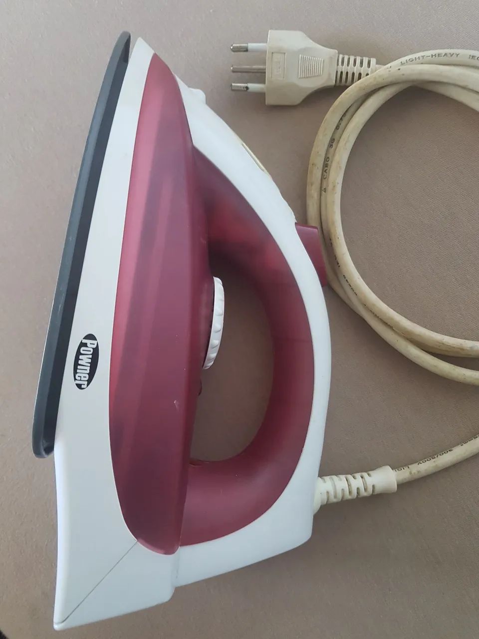 Ferro de passar roupa - Foto 3