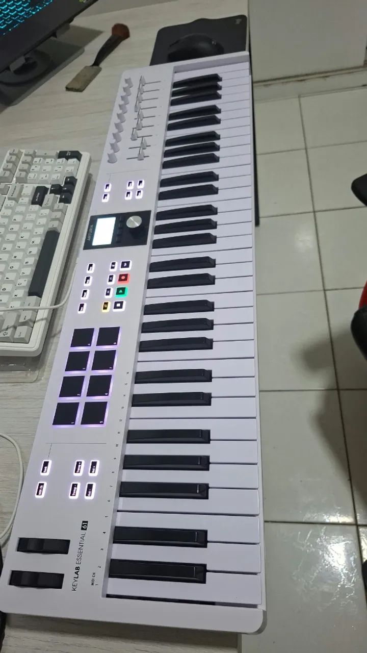 controlador arturia keylab 61 mk3 - Foto 2