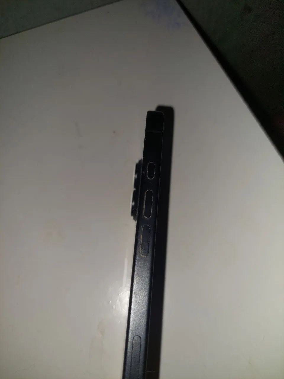 LEIA A LEGENDA ! Iphone 16 Afogado, apenas retirada de peças - Foto 5