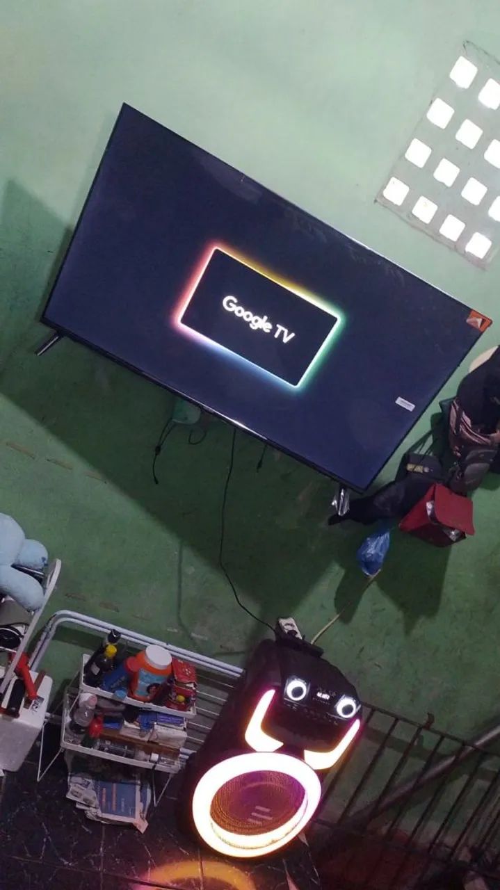 Vendo Tv 45 Android+suporte 