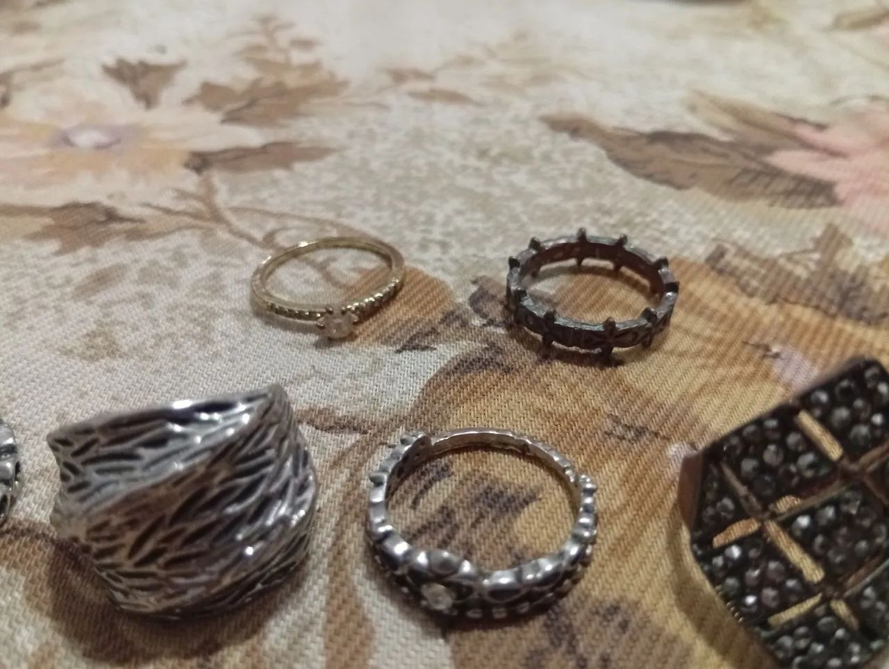 Lote de Bijuterias Estilo Boho/Místico - Anéis e Pingentes - Foto 4