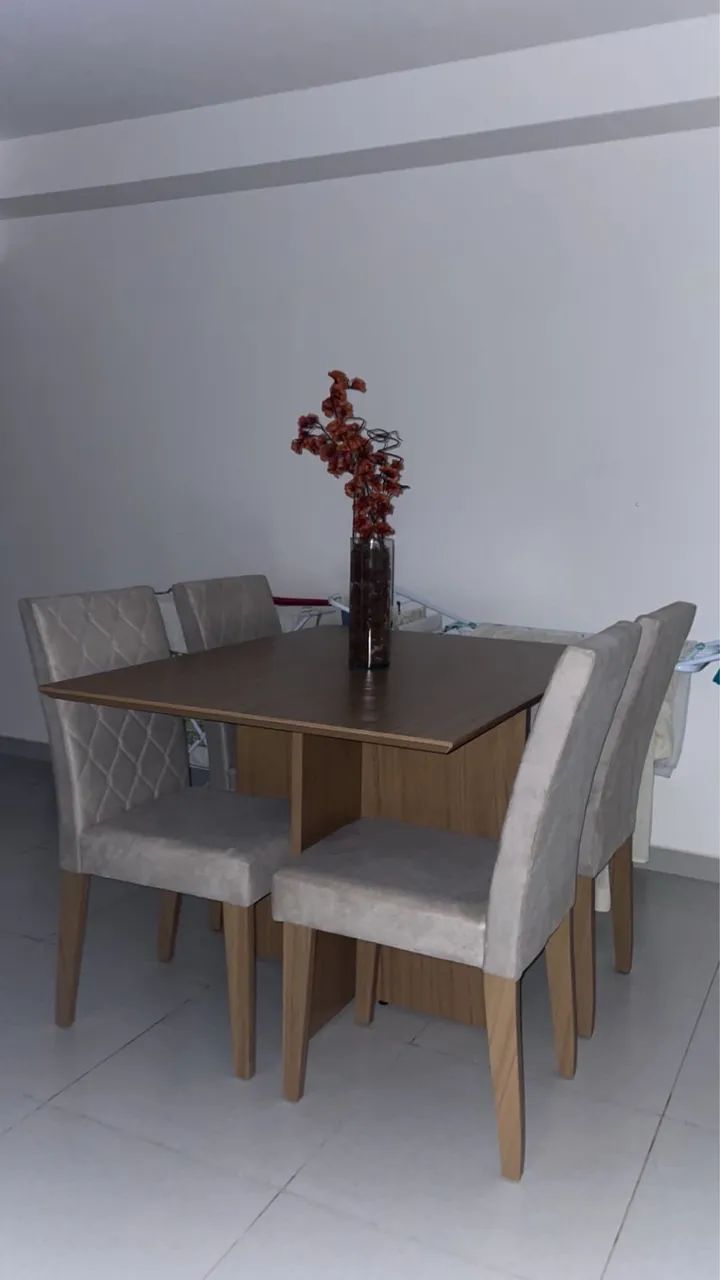 Vendo mesa de jantar