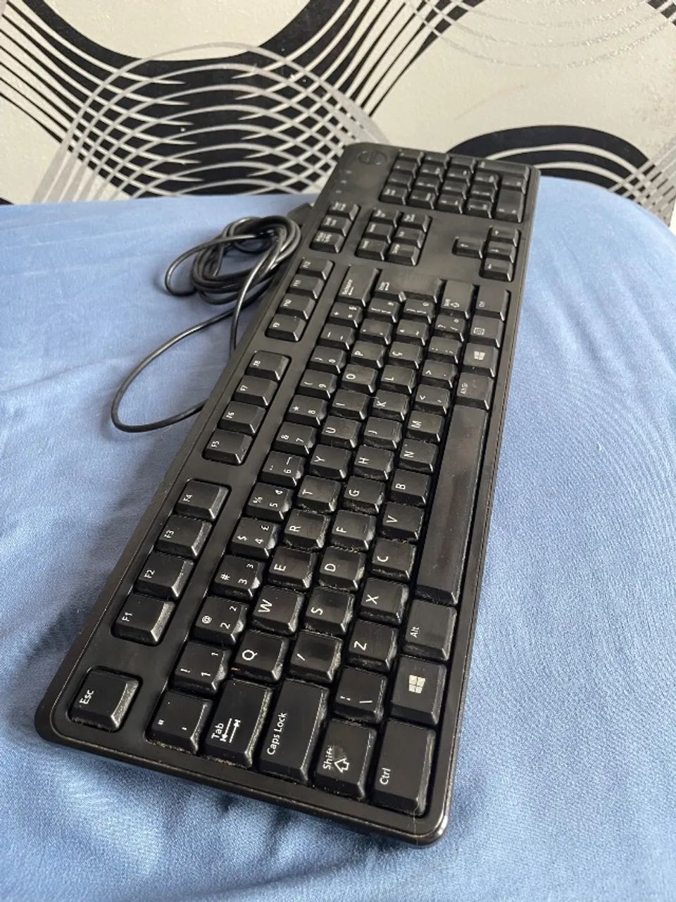 Teclado Dell com conexão USB, funcionando perfeitamente. - Foto 4