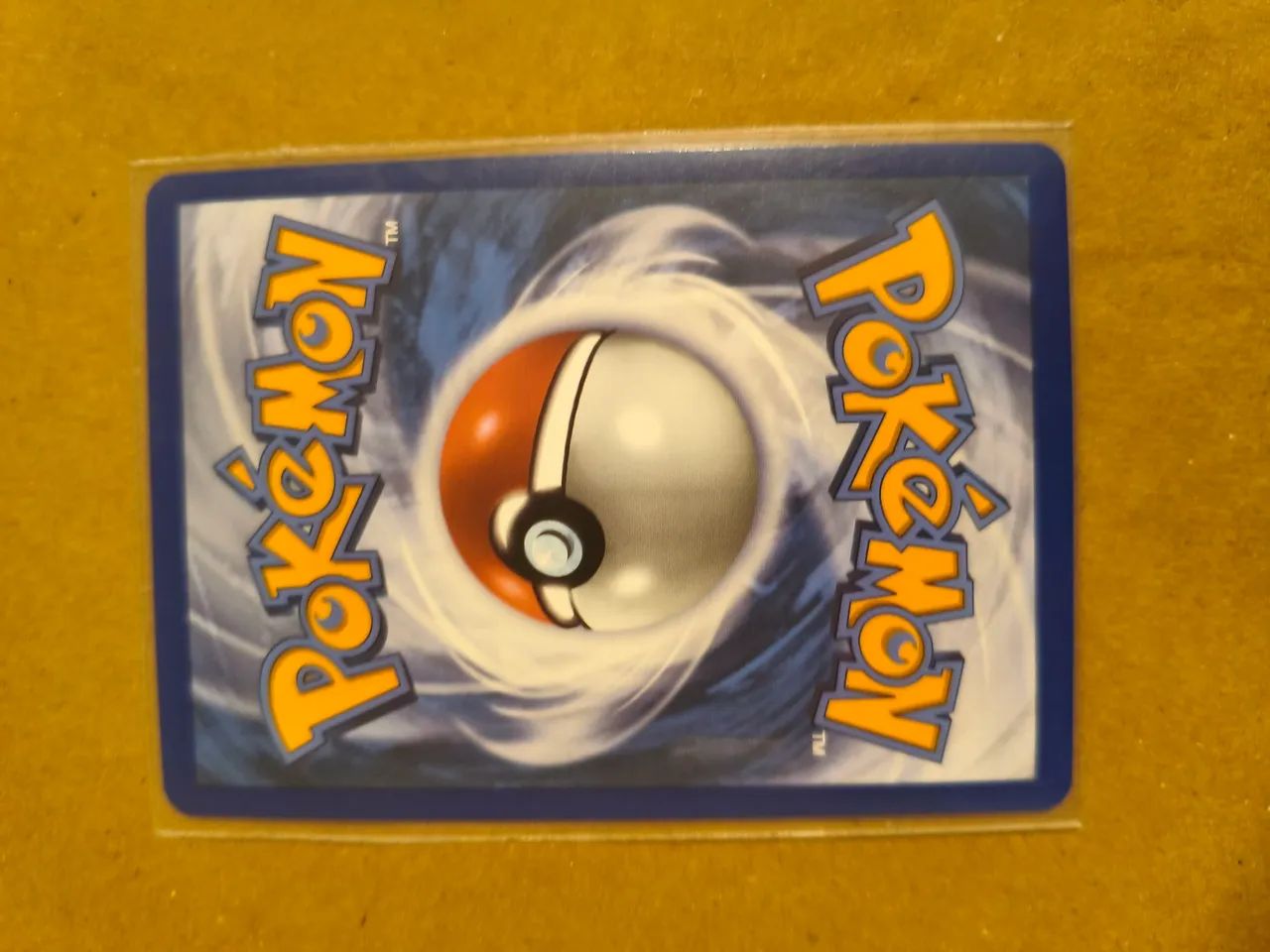 Carta pokémon tranquilidade do  AZ (120/086) MN - Foto 2