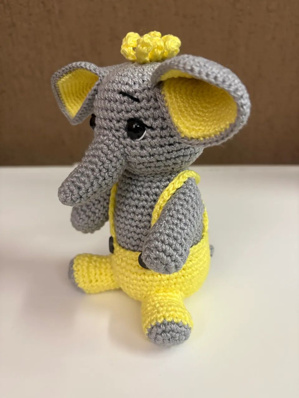 Elefante Amarelo em Crochê Amigurumi Bichinho de Pelúcia  - Foto 4
