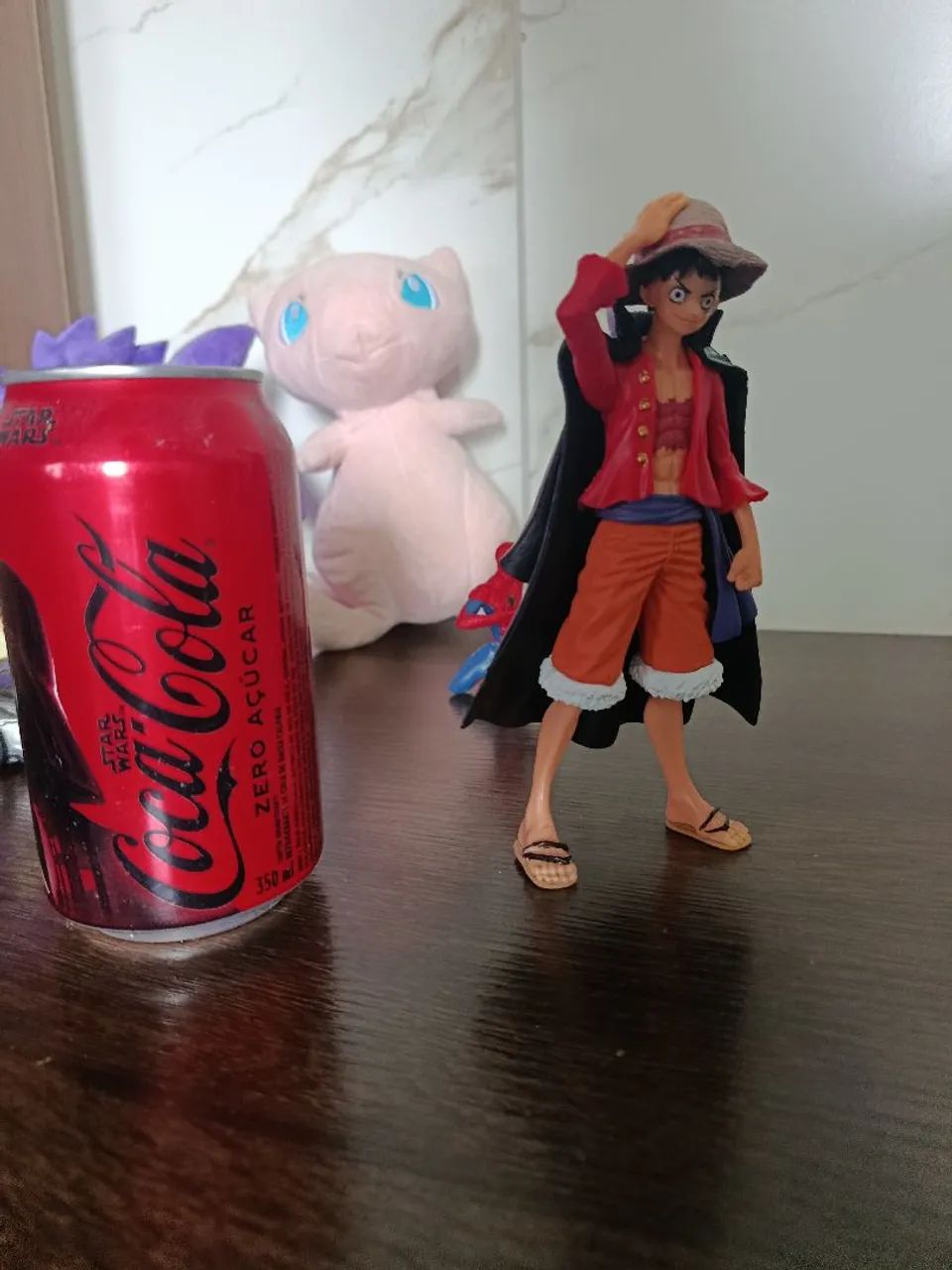 Action Figure One Peace | Monkey D. Luffy com a capa do Shanks - Foto 4