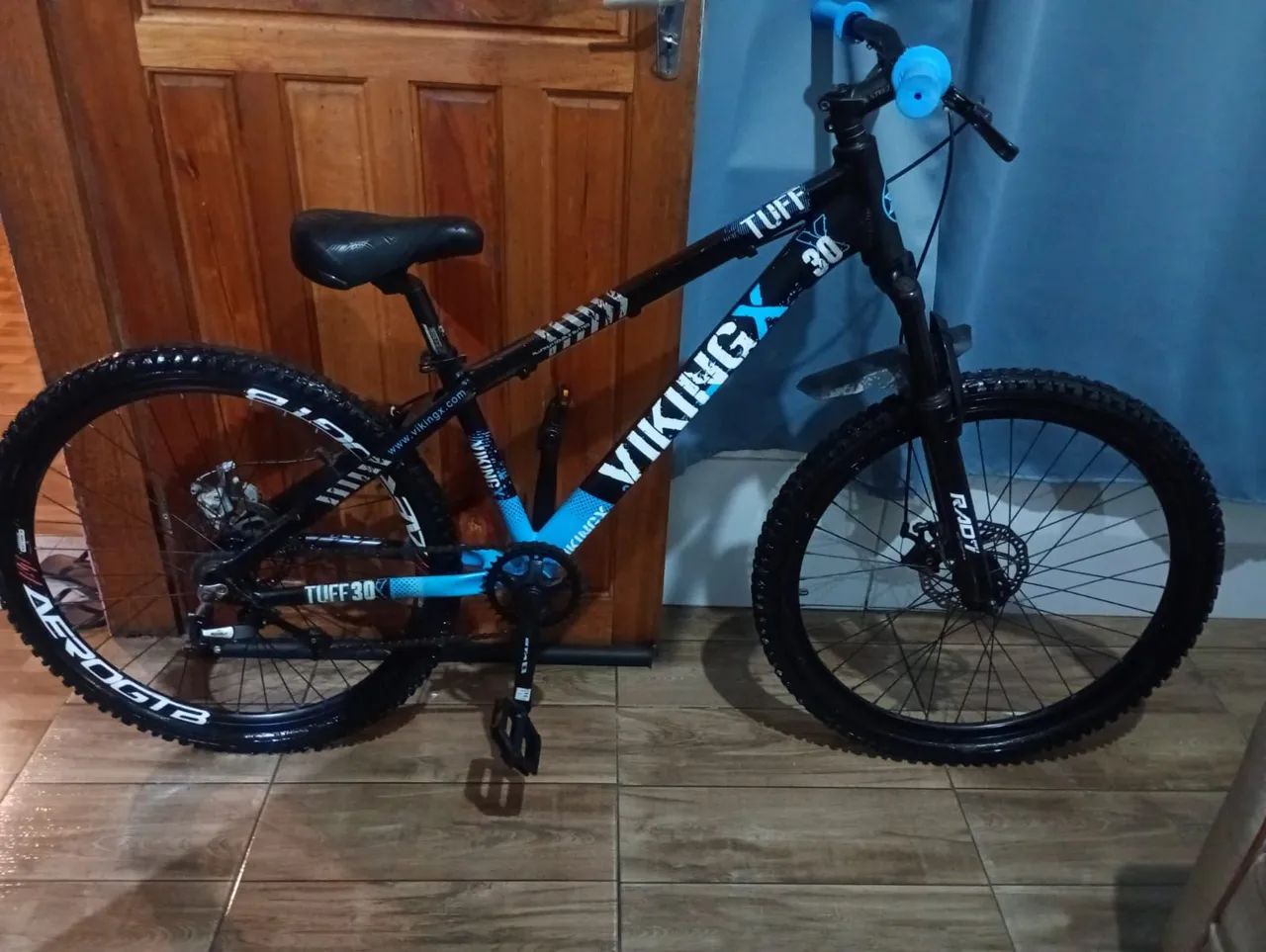 Bicicleta aro 26 viking seminova  - Foto 2