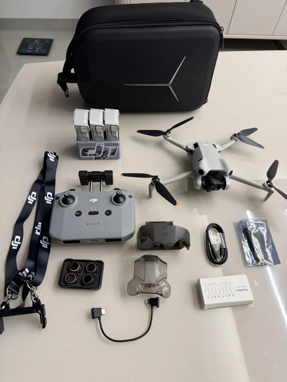 Drone Dji mini 4 pro combo 