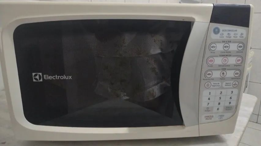 Microondas Eletrolux 20l usado