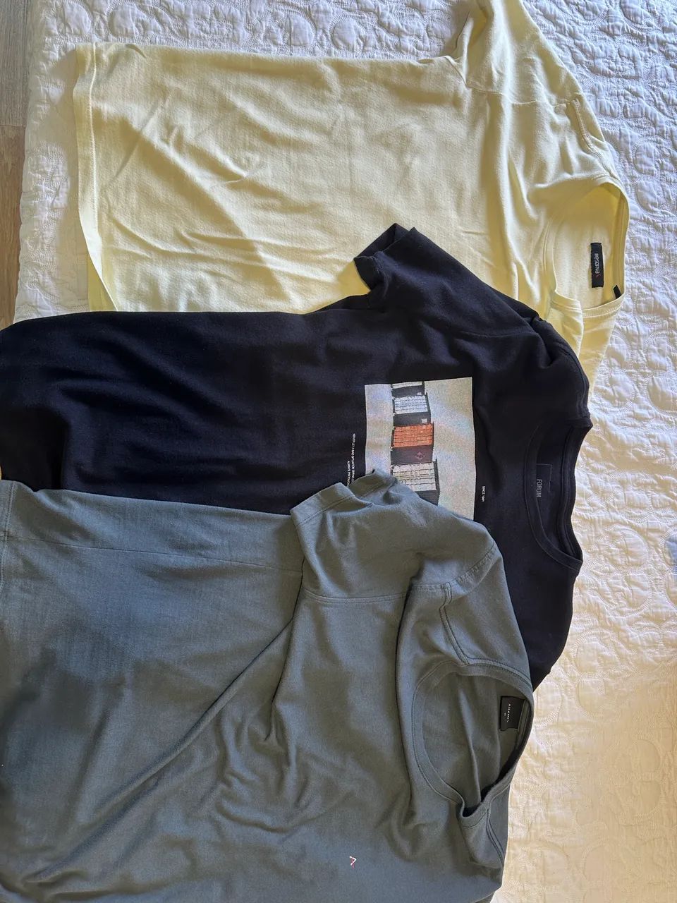 Roupas diversas - Foto 2
