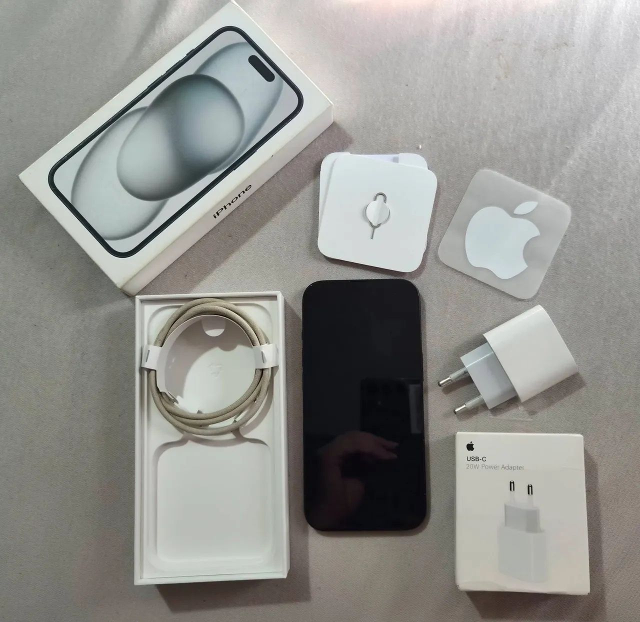 Iphone 15 - 128gb - Cor preto - Impecável - Foto 3