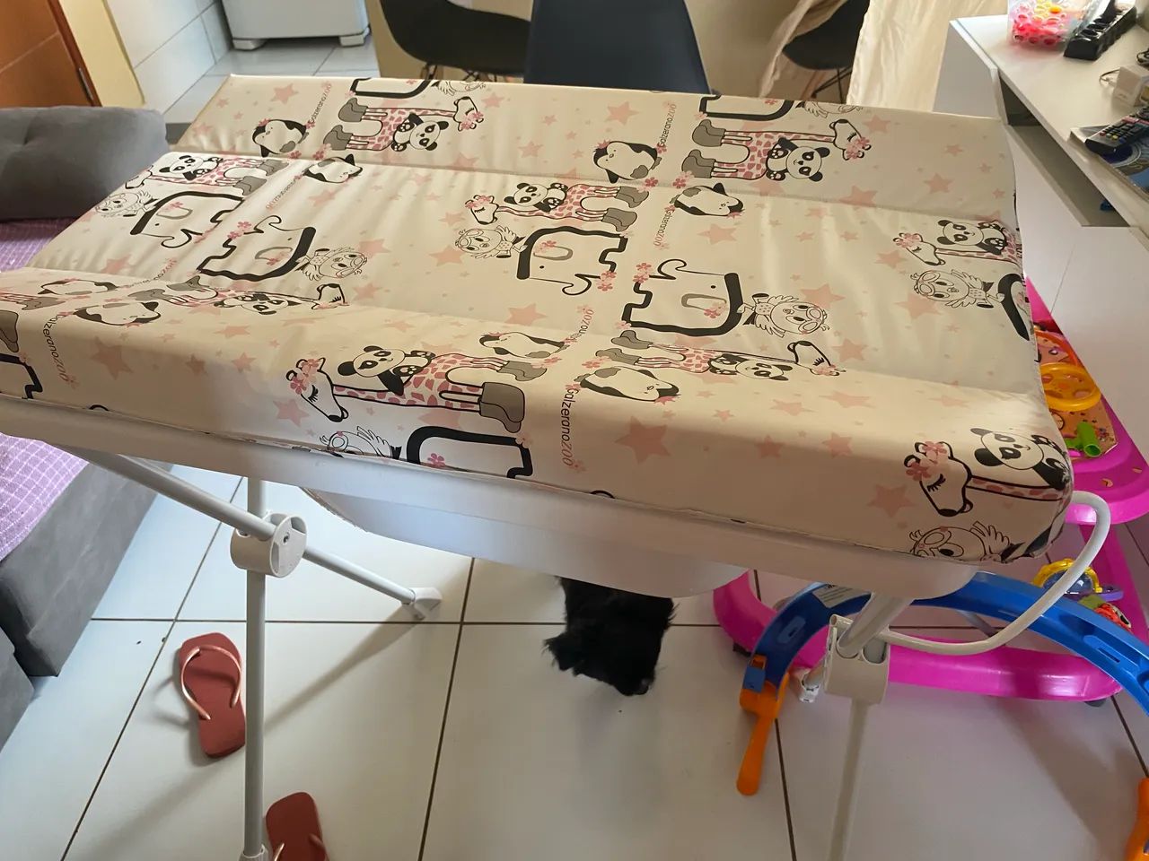Banheira 4 meses de uso com trocador 