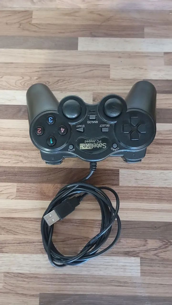 Vendo controle para pc satélite Pc joypad turbo  funcionando - Foto 3