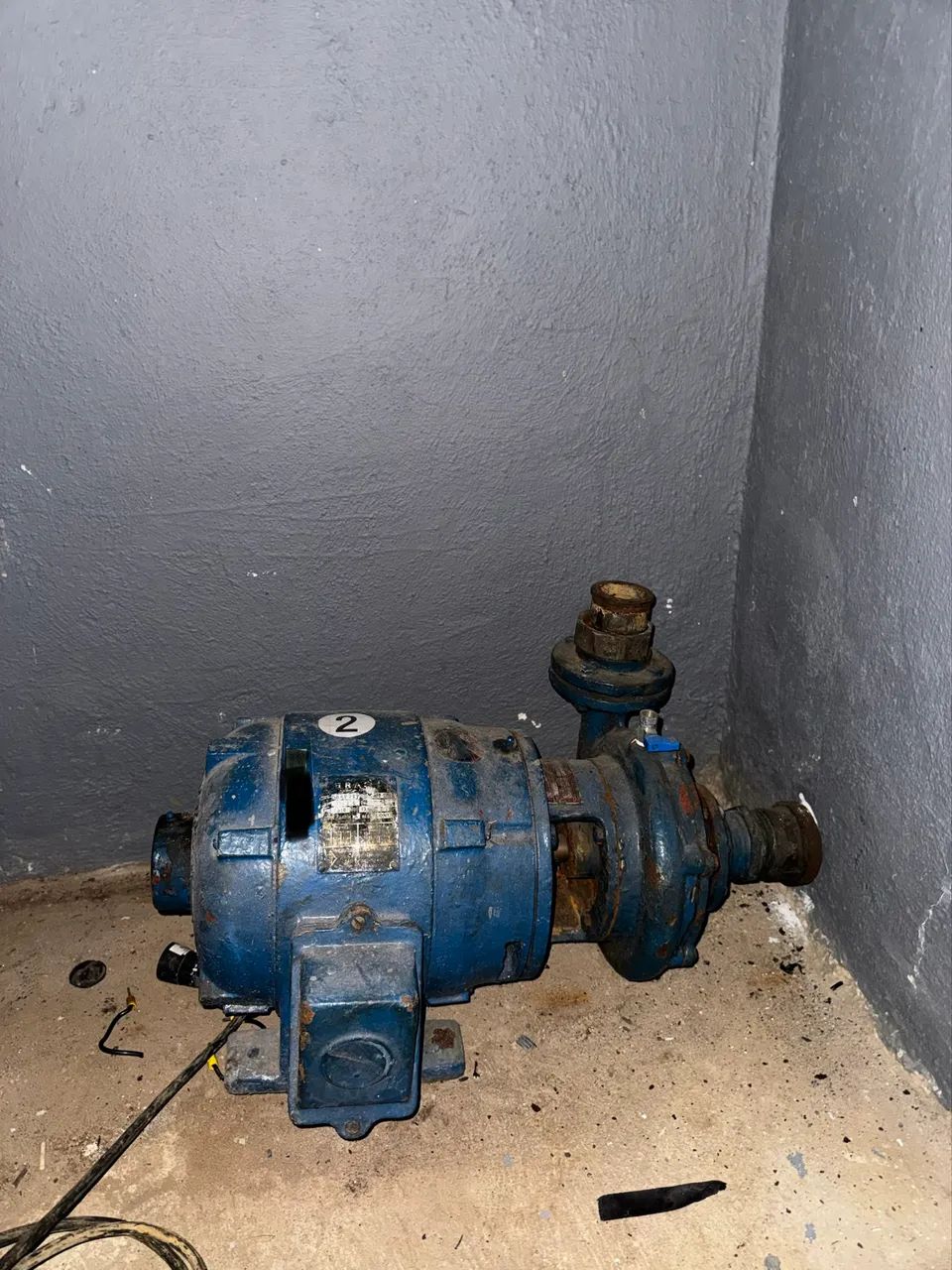 Motobomba Centrífuga Elétrica Bomba d?Água Recalque Prédio Usada - Foto 2