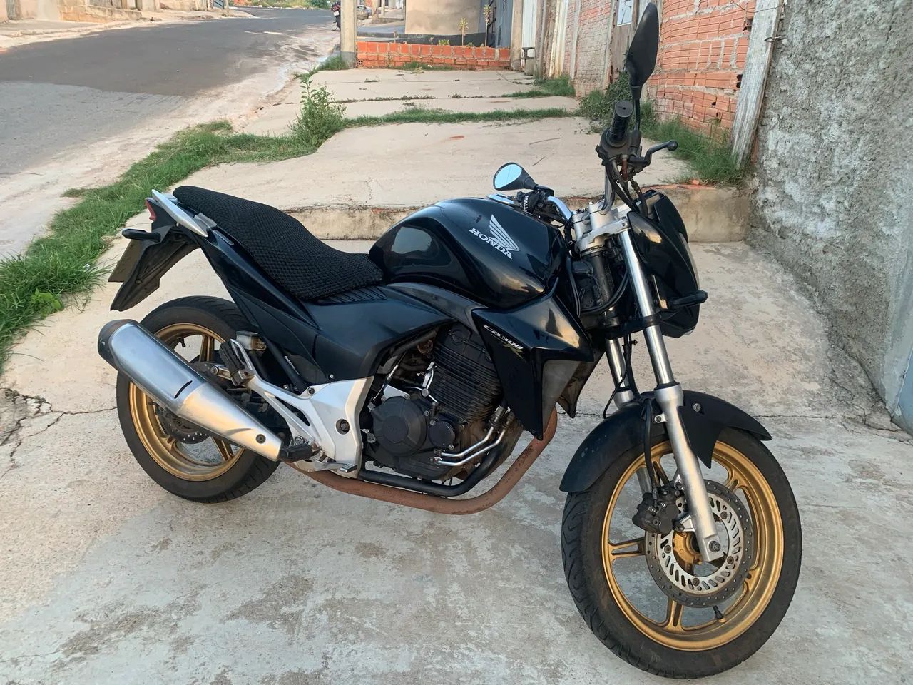 CB300r 2015 REVISADA