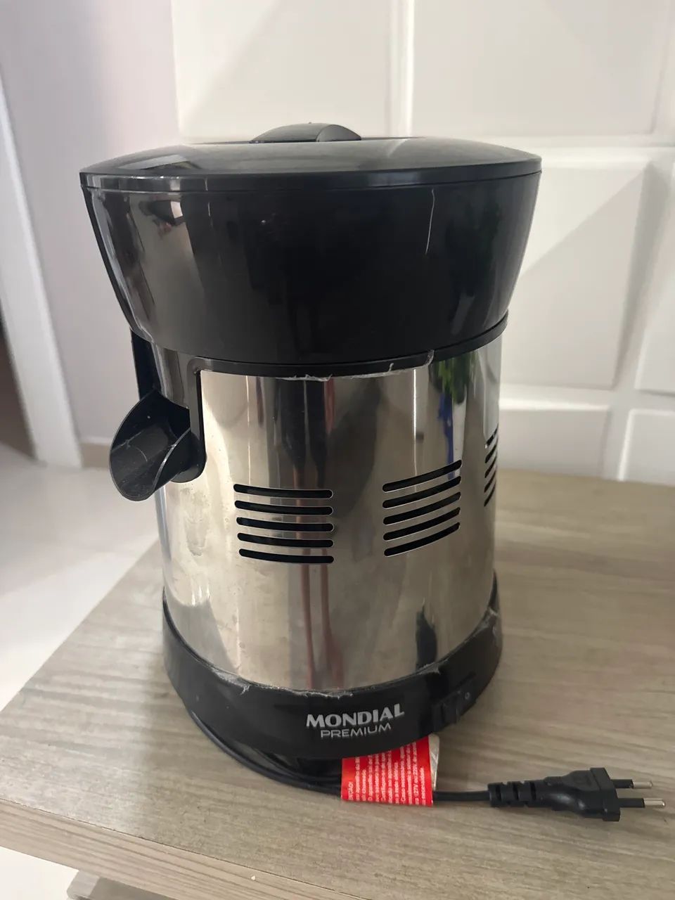 Citrus Juicer (Orange and Lemon)