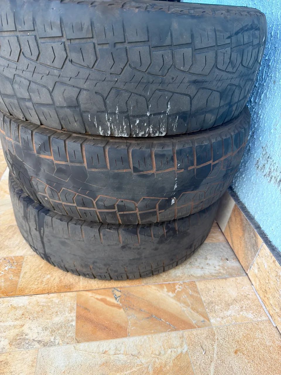 Pneu 205/60 R16