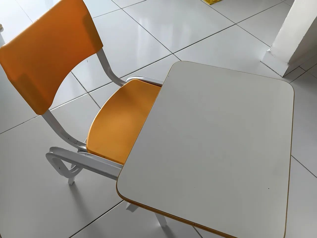 Cadeira para estudo(infantil) 