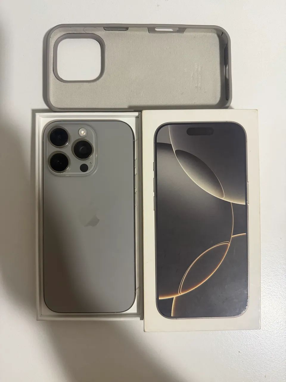 IPHONE 16 PRO 128GB - NATURAL TITANIUM - Celulares e Smartphones