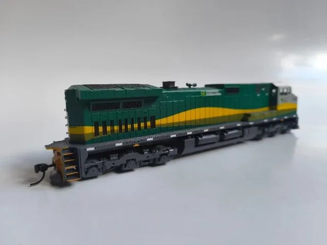 Locomotiva Dash9 VALE athearn rtr HO - Foto 3