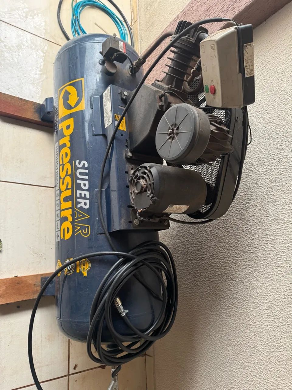 Compressor de ar 20 pés 200 litros  - Foto 5