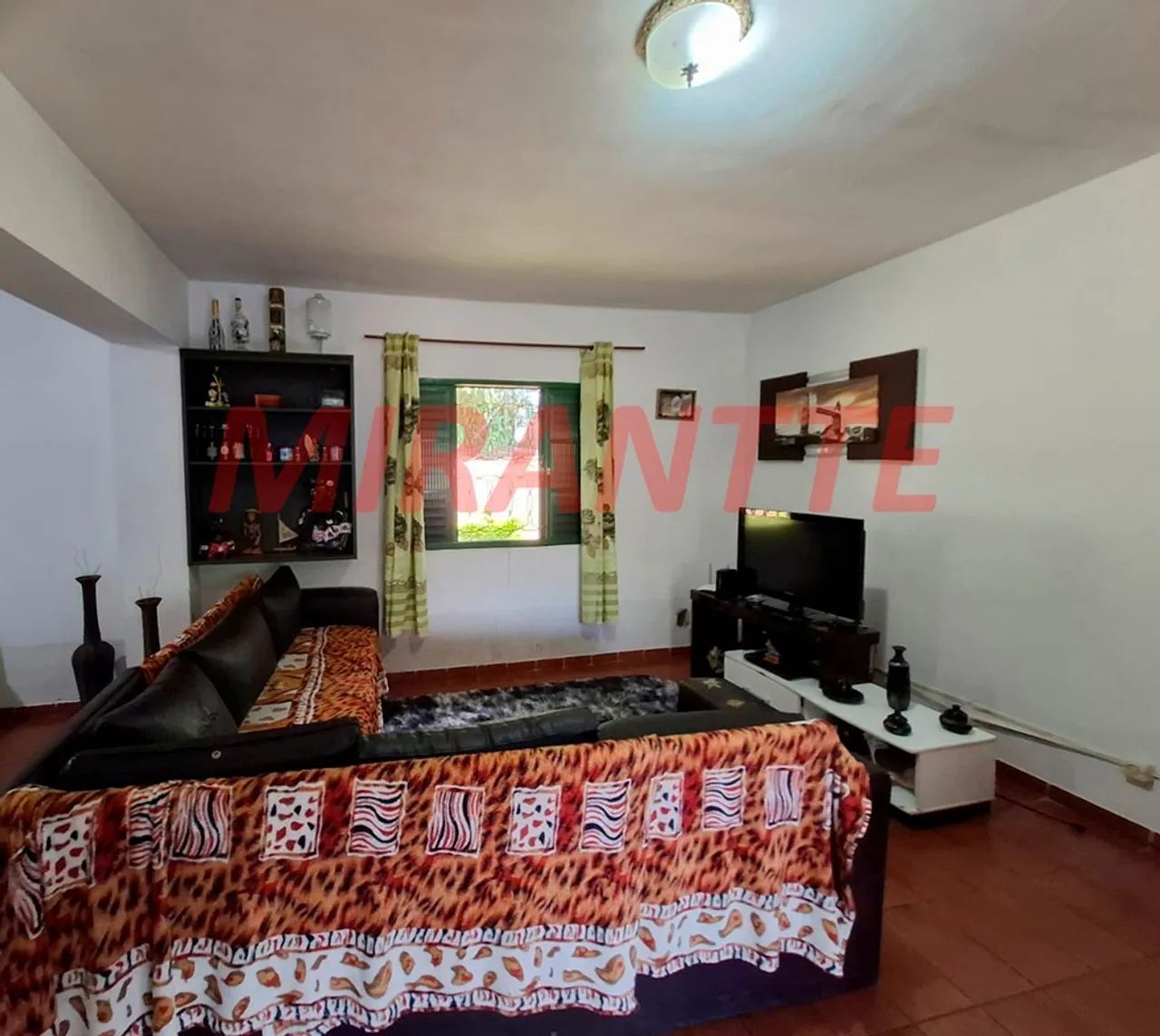 Chácara de 200m² com 3 quartos em Alpes da Castelo - Foto 5