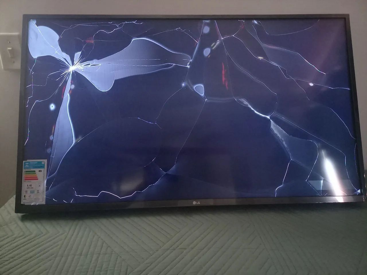 TV LG COM IA.C/DISPLAY QUEBRADO - Foto 2
