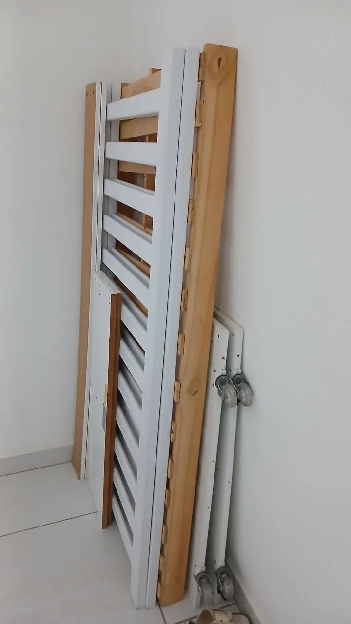 Berço com colchão