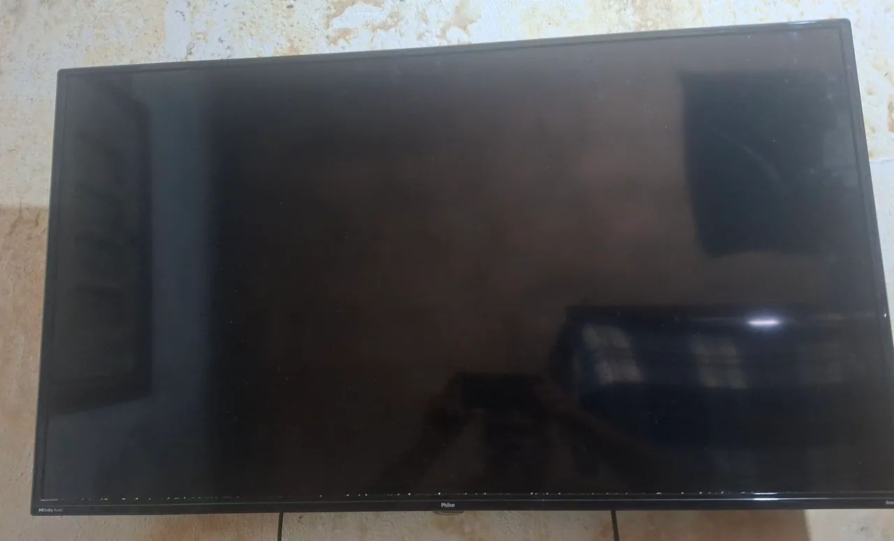 Vendo TV Philco 40 polegadas - Foto 4