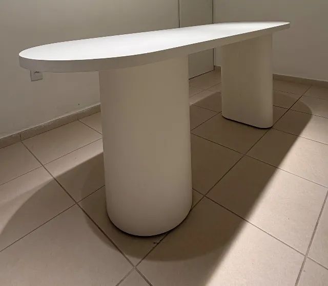 Mesa Orgânica em MDF Branco - Design Moderno e Sofisticado - Foto 3