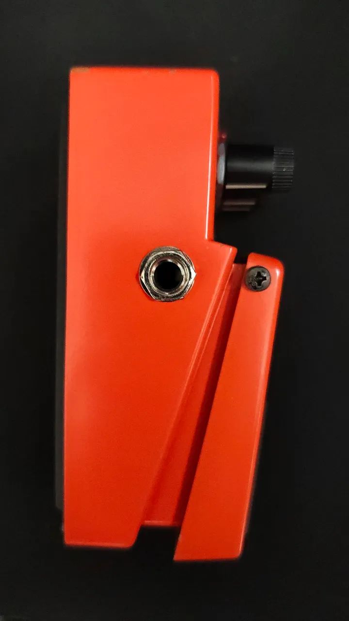 Pedaleira Boss Mega distortion md2 - Foto 3