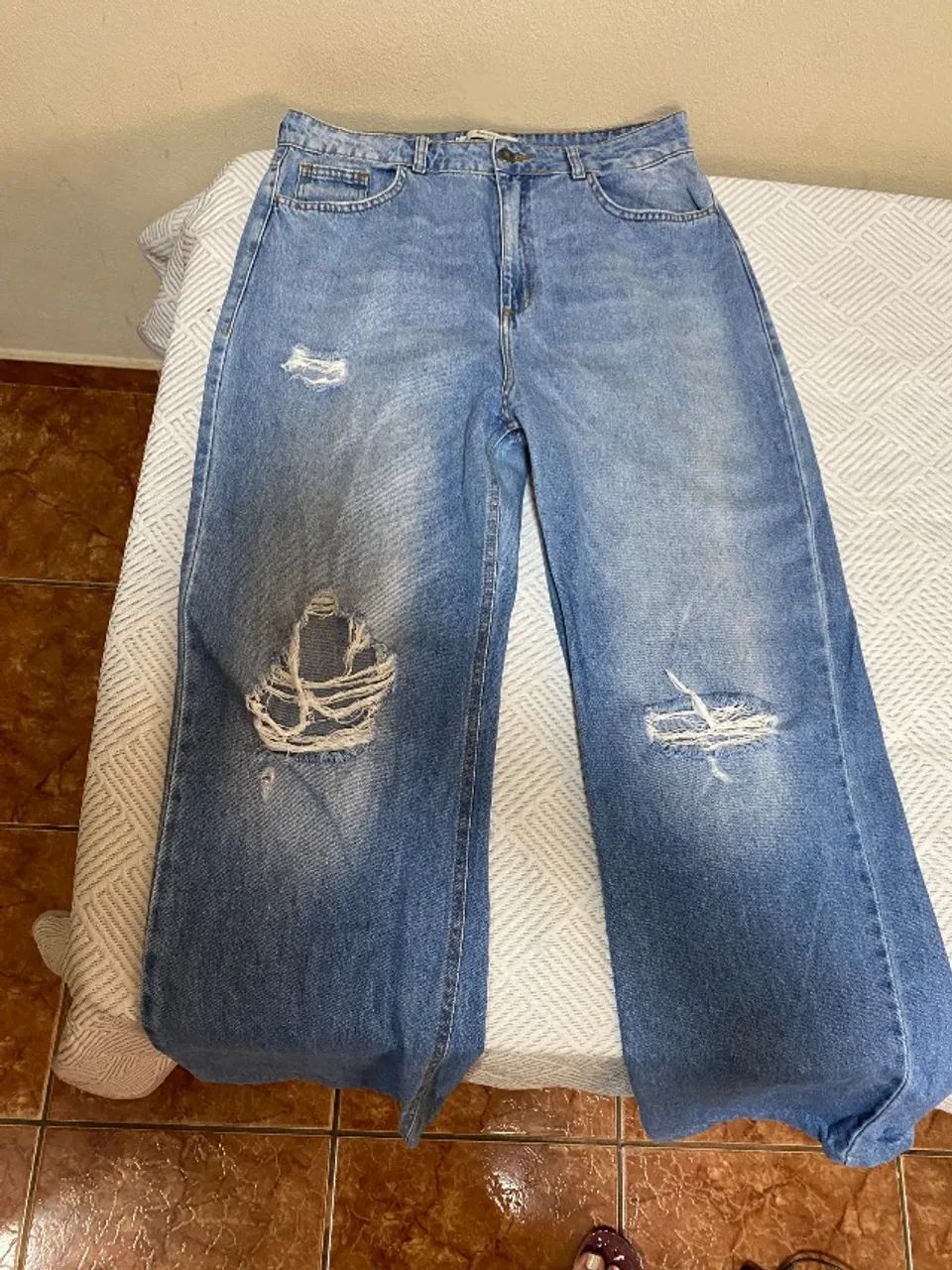 Calça jeans wide leg- pouco usada - Foto 4