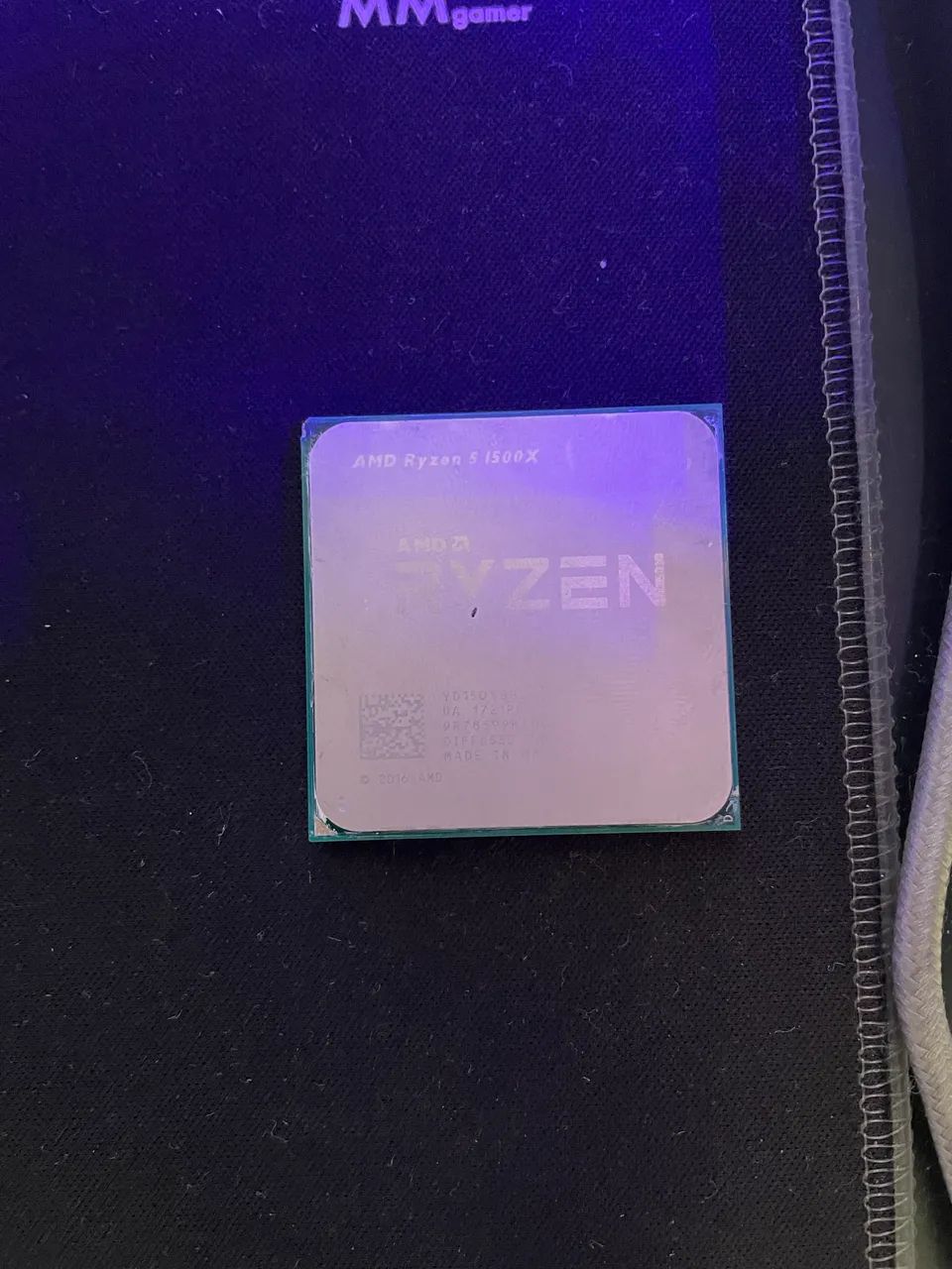 Processador AMD 5 1500X - 4 Núcleo / 8 Threads- funcionando perfeitamente 