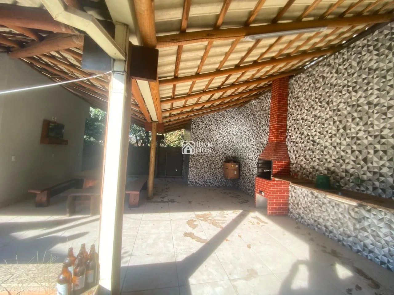 Excelente casa 3 quartos com suíte em Lote 430 M2 - Foto 2