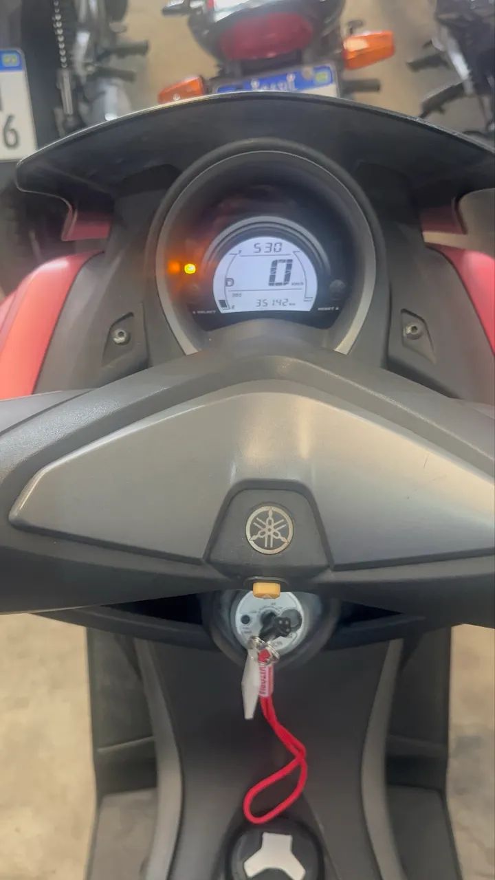 YAMAHA NMAX 160 2020 - Foto 2