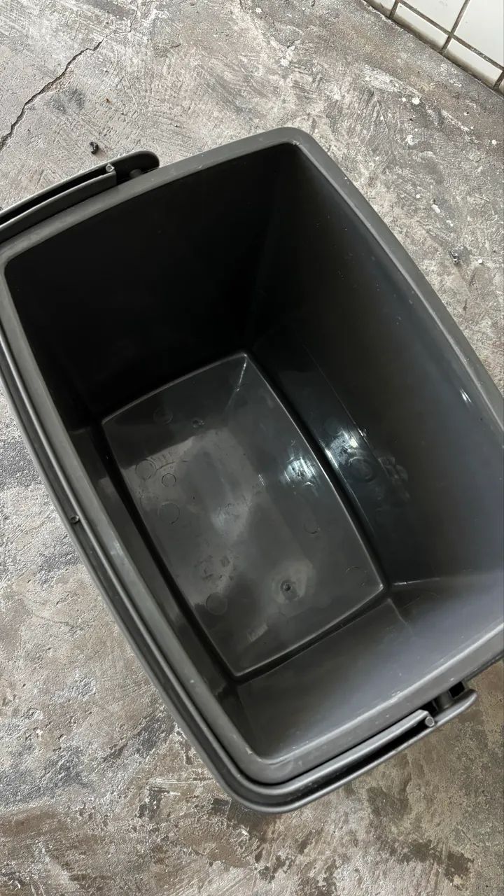 Caixa térmica 34 litros - Foto 2