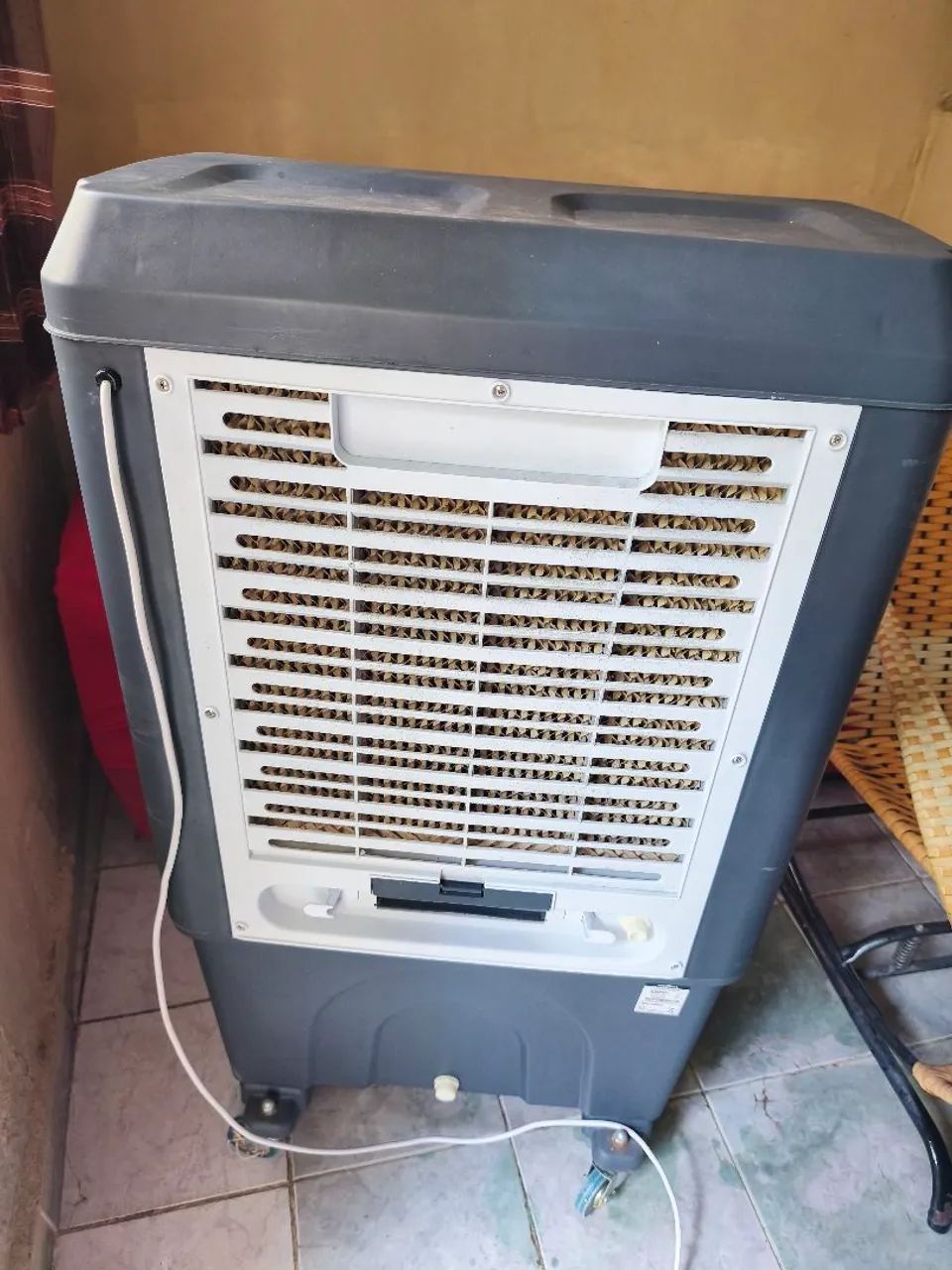 Climatizador de Ar Britânia 70L - Excelente Estado - Foto 3