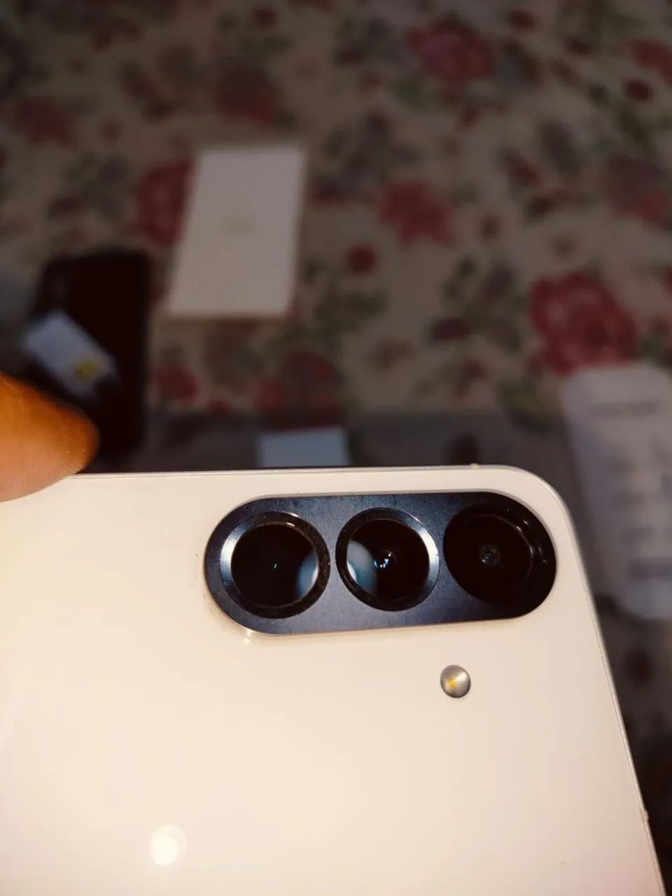 Vendo Galaxy A56 128GB Branco - Completo - Preço para venda rápida - Foto 4