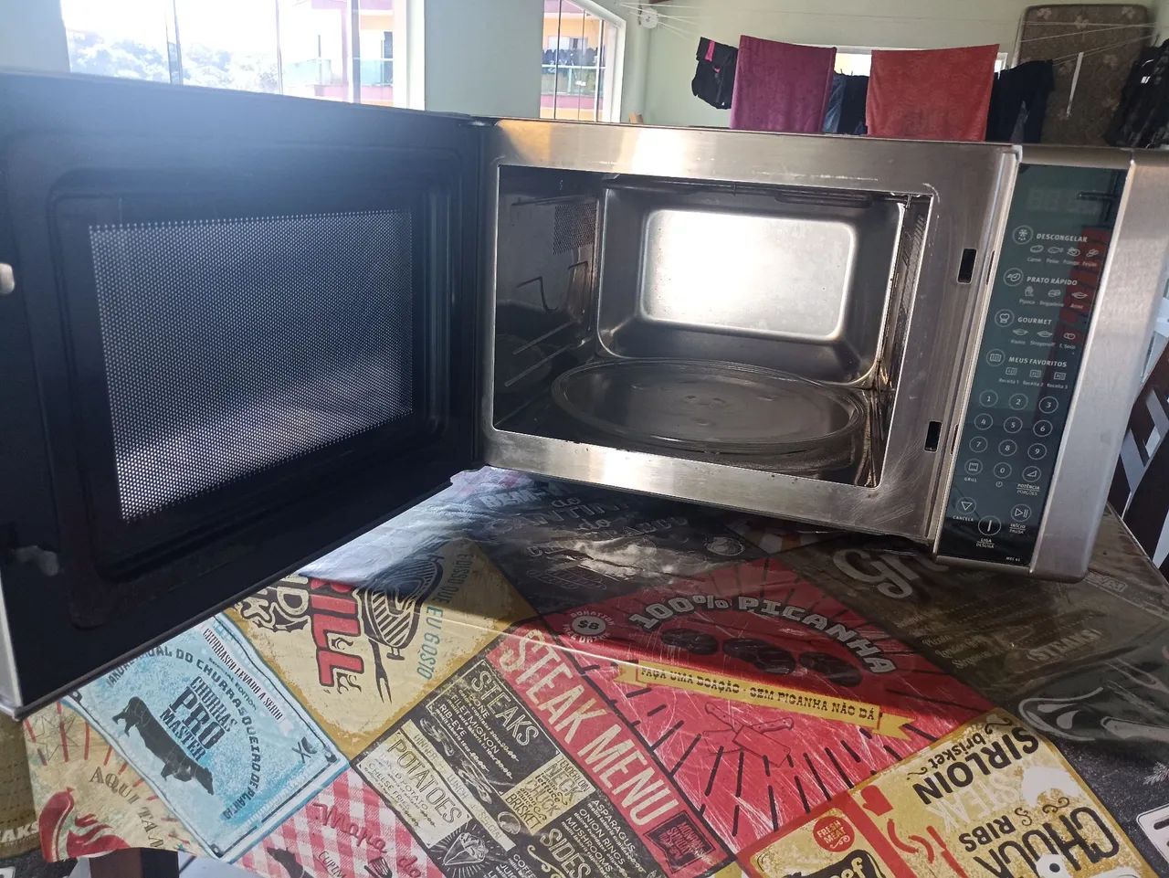 Microondas e forno 