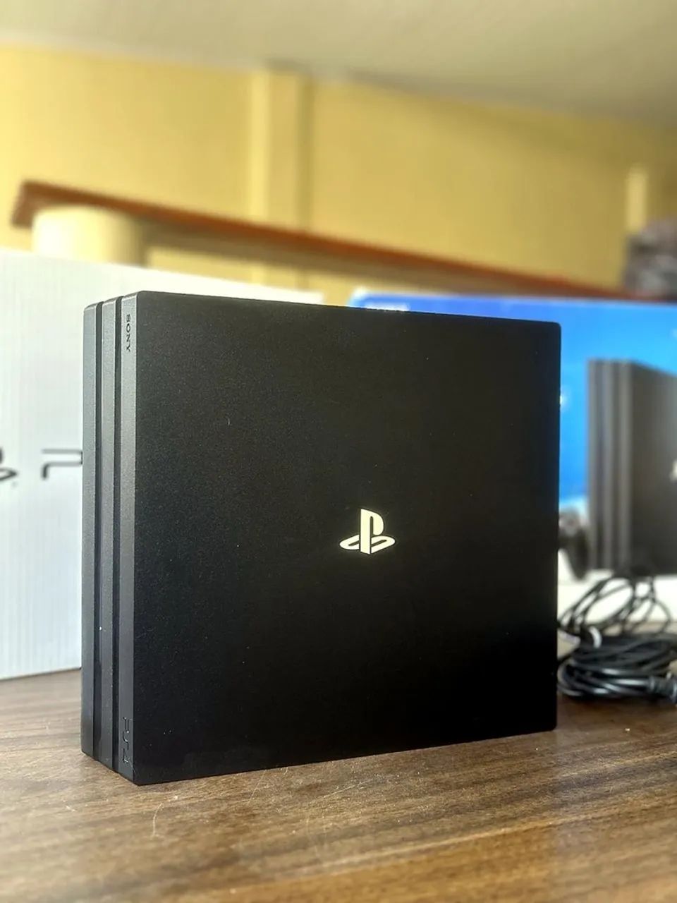 PS4 pro  - Foto 2