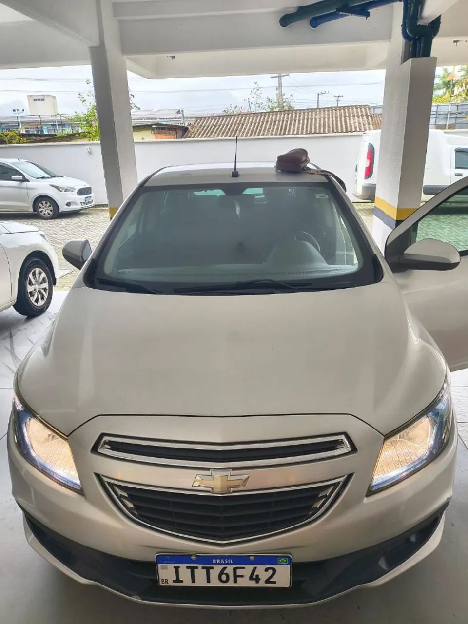 Chevrolet Onix Hatch LT 1.4 8V Flex Power Mec. 4P 2013 - Foto 5