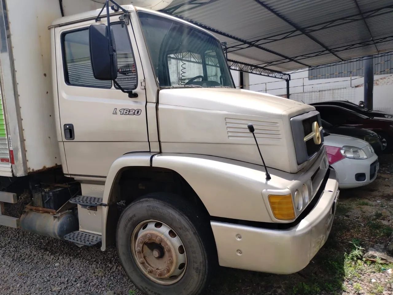 MERCEDES BENZ L 1620 TRUCK (Baú Refrigerado) - Foto 8