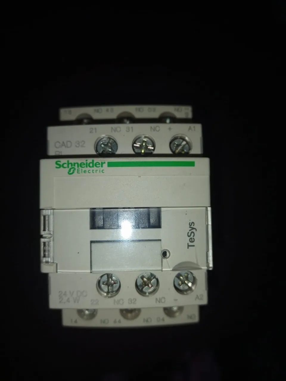  Lote Contatores 24v Dc 2,4W CAD 32 Bl Schneider TeSys 10A Tripolar - Foto 2