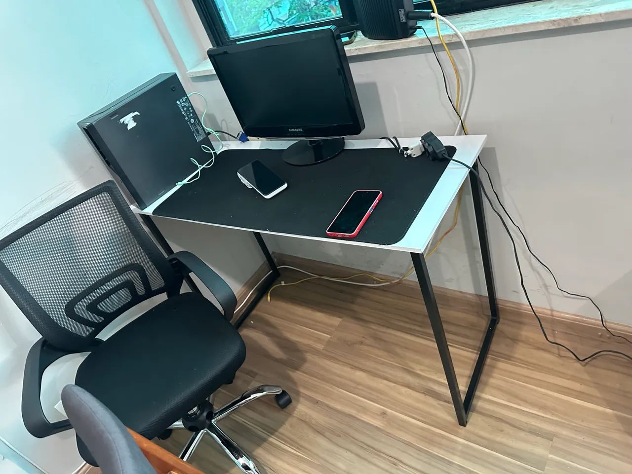 Mesa escrivaninna