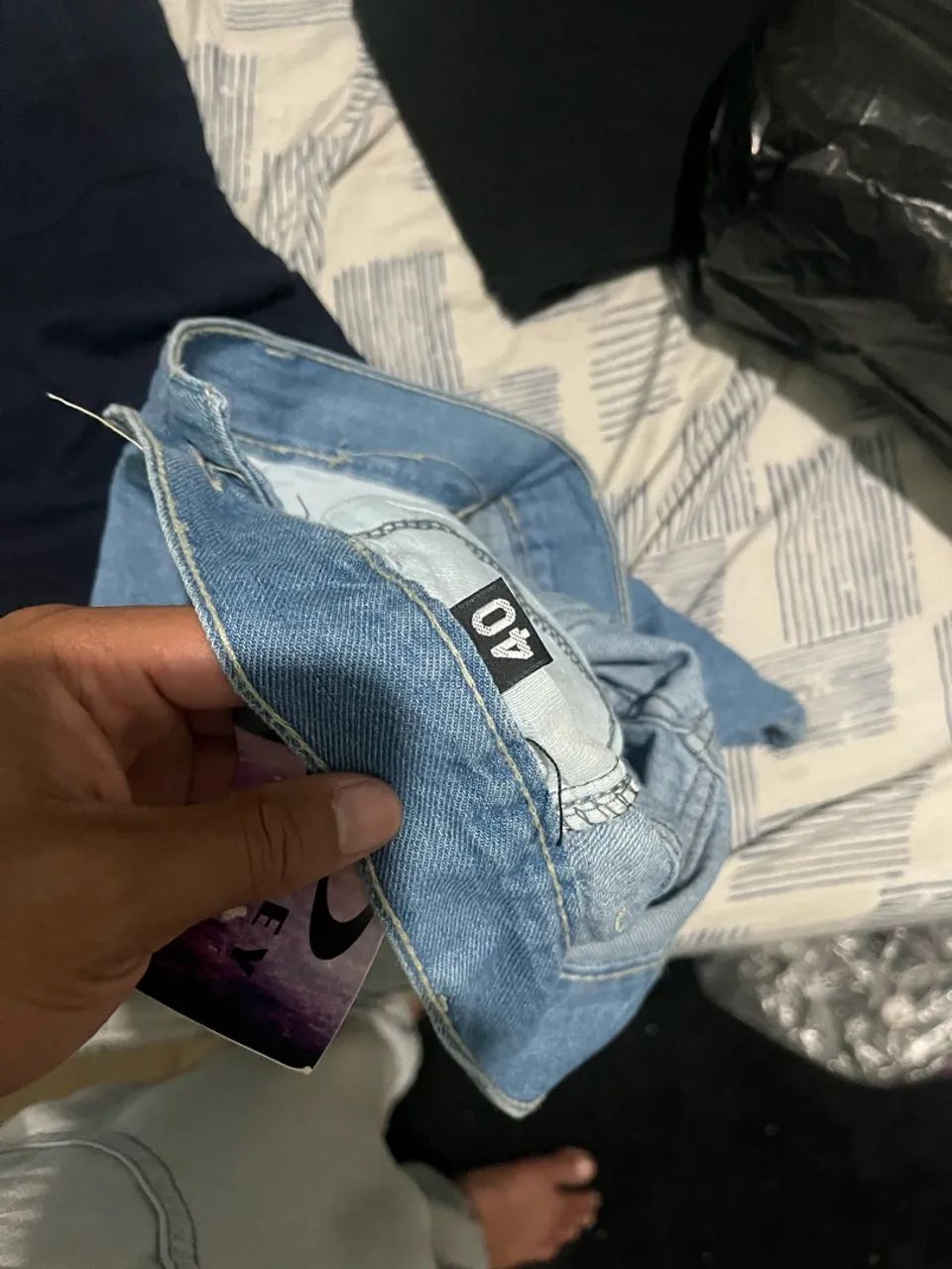 Duas bermuda jeans 40  - Foto 2