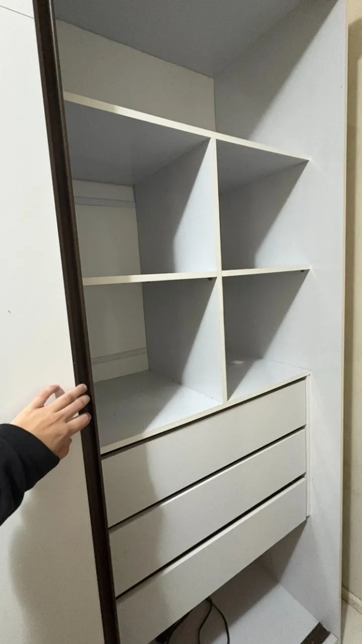 GUARDA-ROUPAS COM ESPELHO, PORTA DE CORRER - Foto 3