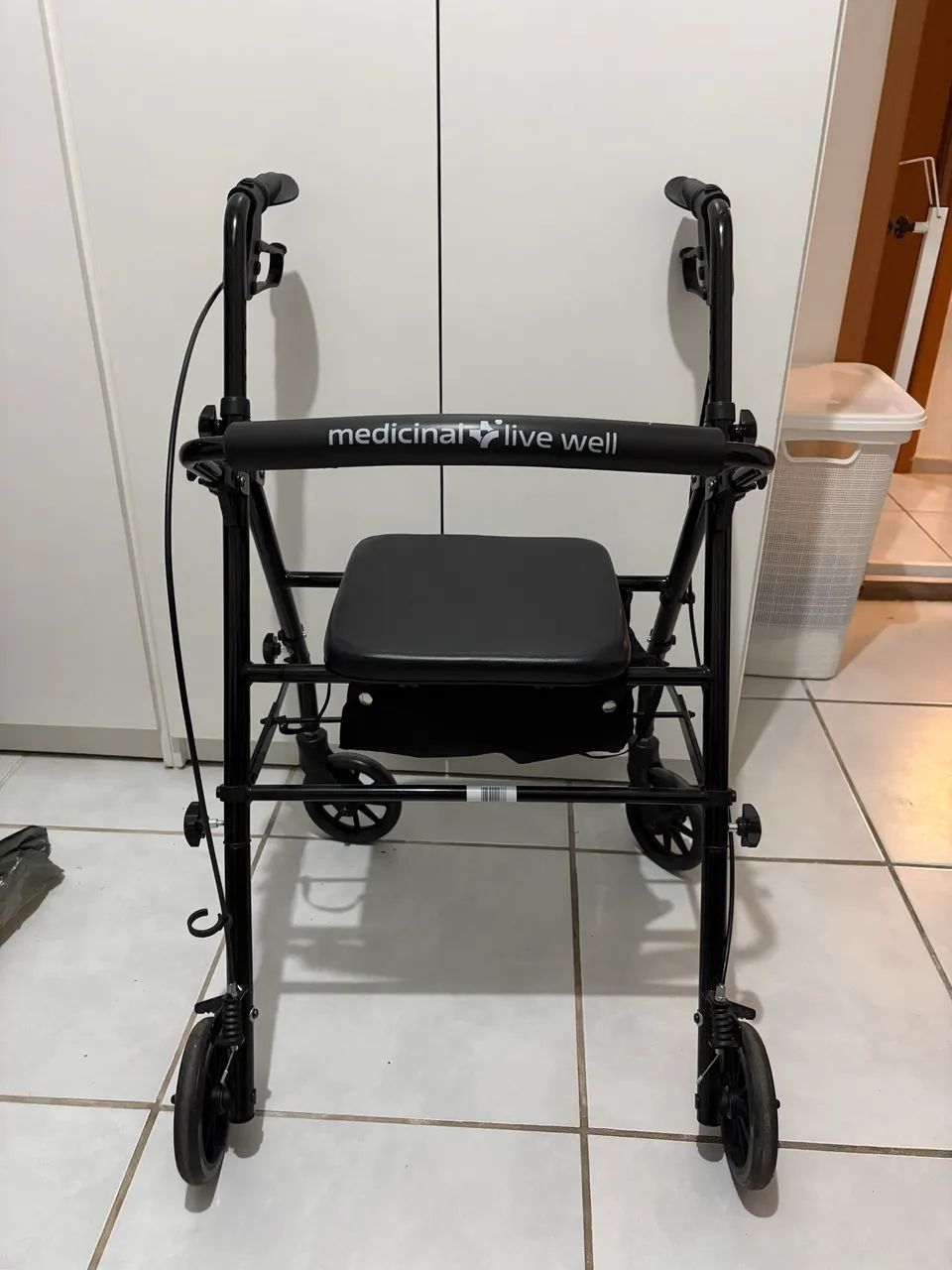 Andador com assento - Foto 2