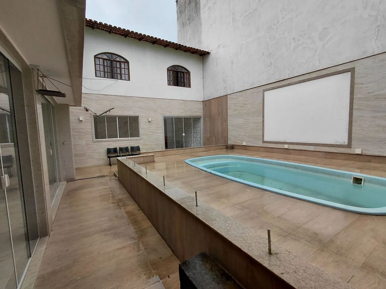 ALUGADA - CASA Bairro Jardim Asteca
