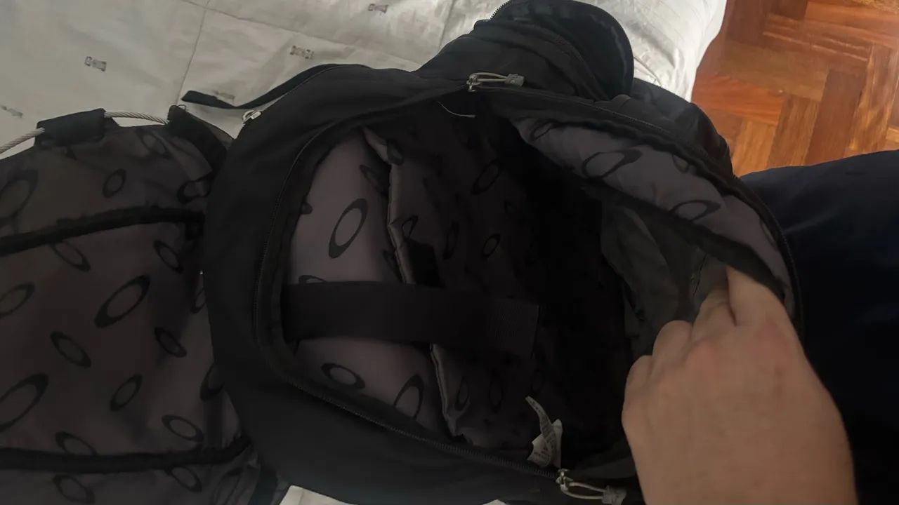 Mochila oakley