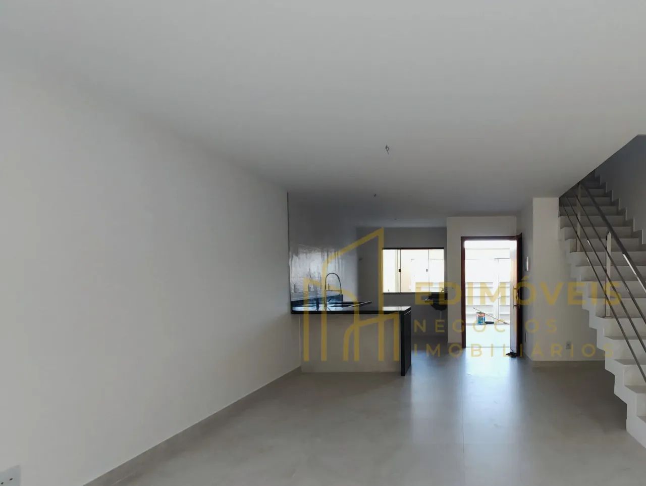 Linda Casa Duplex em Planície da Serra com 3 Suítes e Sol da Manhã - Foto 5